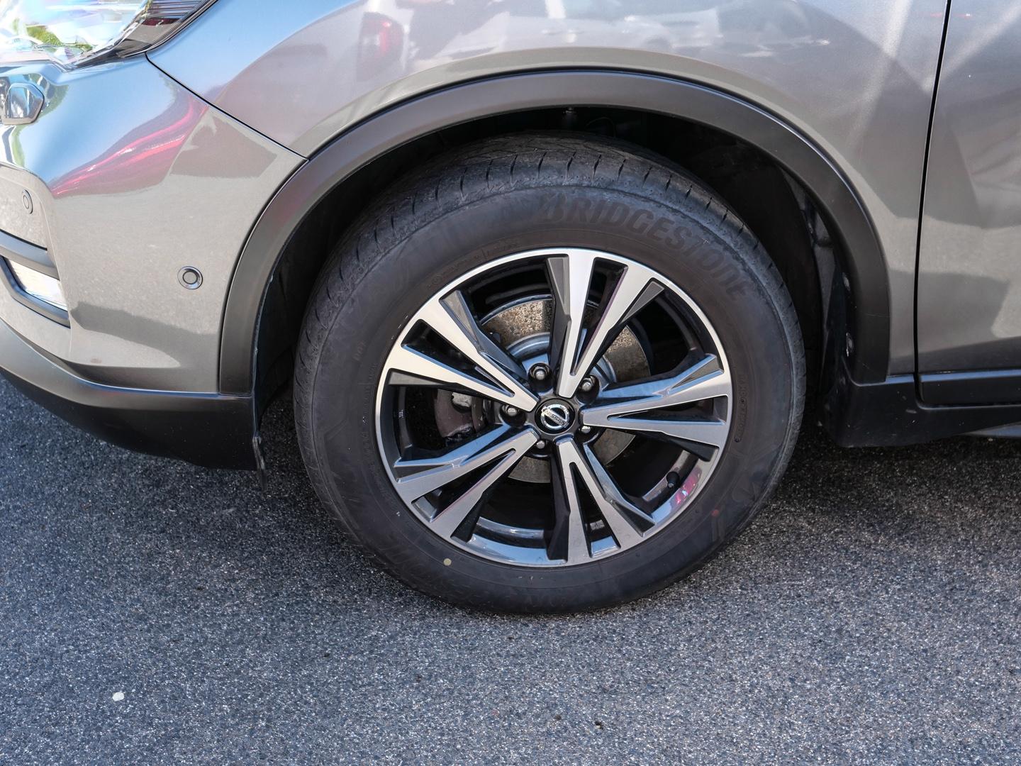 Nissan X-Trail N-Connecta 1.6 DIG-T AHK AHK-abnehmbar N