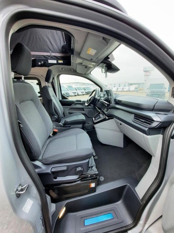 Fahrzeug Übersicht 15 Fahrzeugabbildung Bürstner B66 532 UV Verfügbar 9.090,- € Sparen