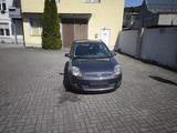 Ford Fiesta 1,6 16V Ghia Autom. Ghia - Ford Fiesta aus 2006: 1.6