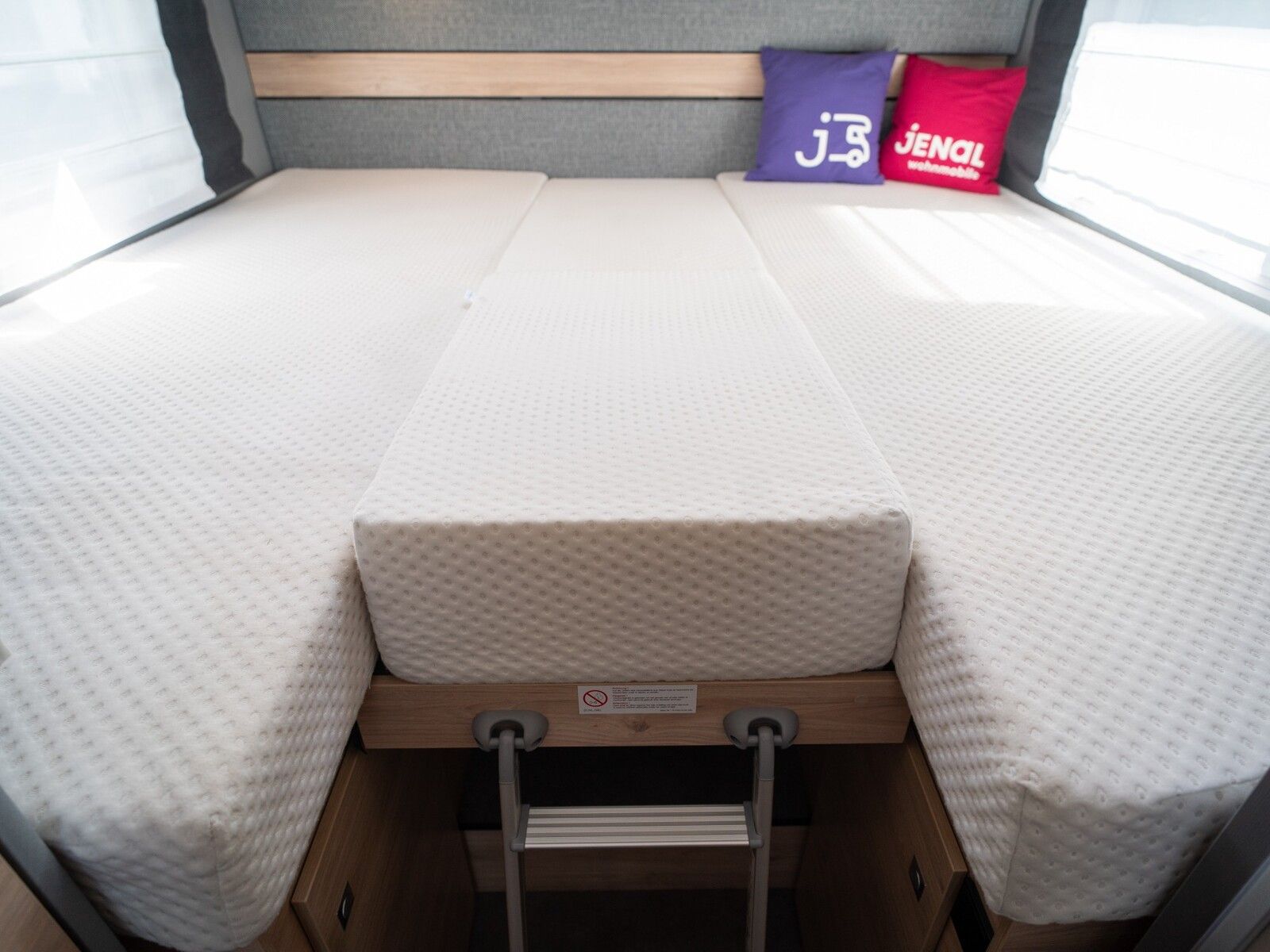 Fahrzeugabbildung Dethleffs Just Camp T 7052 EB Navi/RFK SAT/TV Markise uvm.