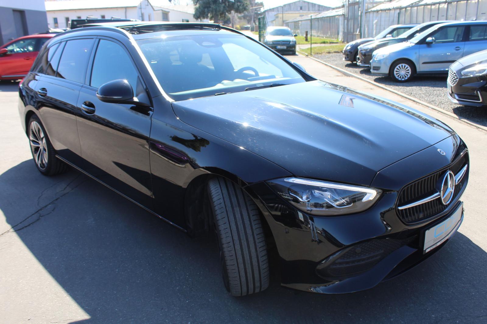 Mercedes-Benz C 220d T-Mod.+Night Paket+18 Zoll+AHK+PANORAMAD.