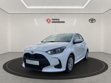 Toyota Yaris - 1