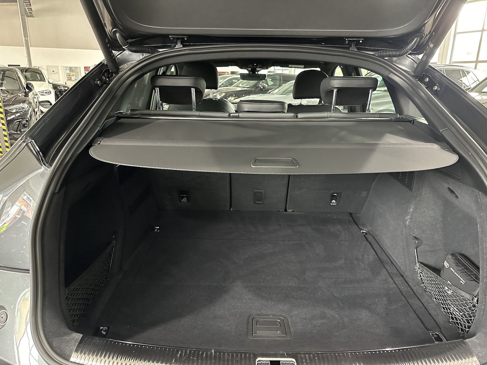 Fahrzeugabbildung Audi Q5 Sportback 40 TDI S line/Pano/Raute/Matrix/21