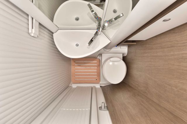 Carado V 337 PRO TV MARKISE KLIMAAUTOMATIK Navi Kamera