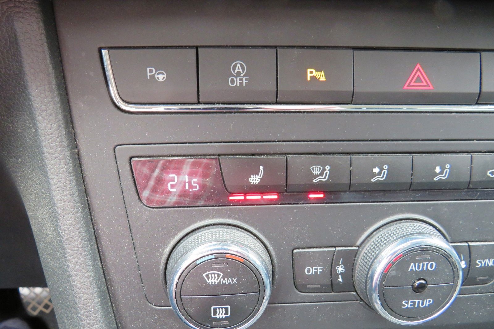 Fahrzeugabbildung SEAT Ateca Style CLIMATRONIC SITZH. PDC ACC GJ-REIFEN