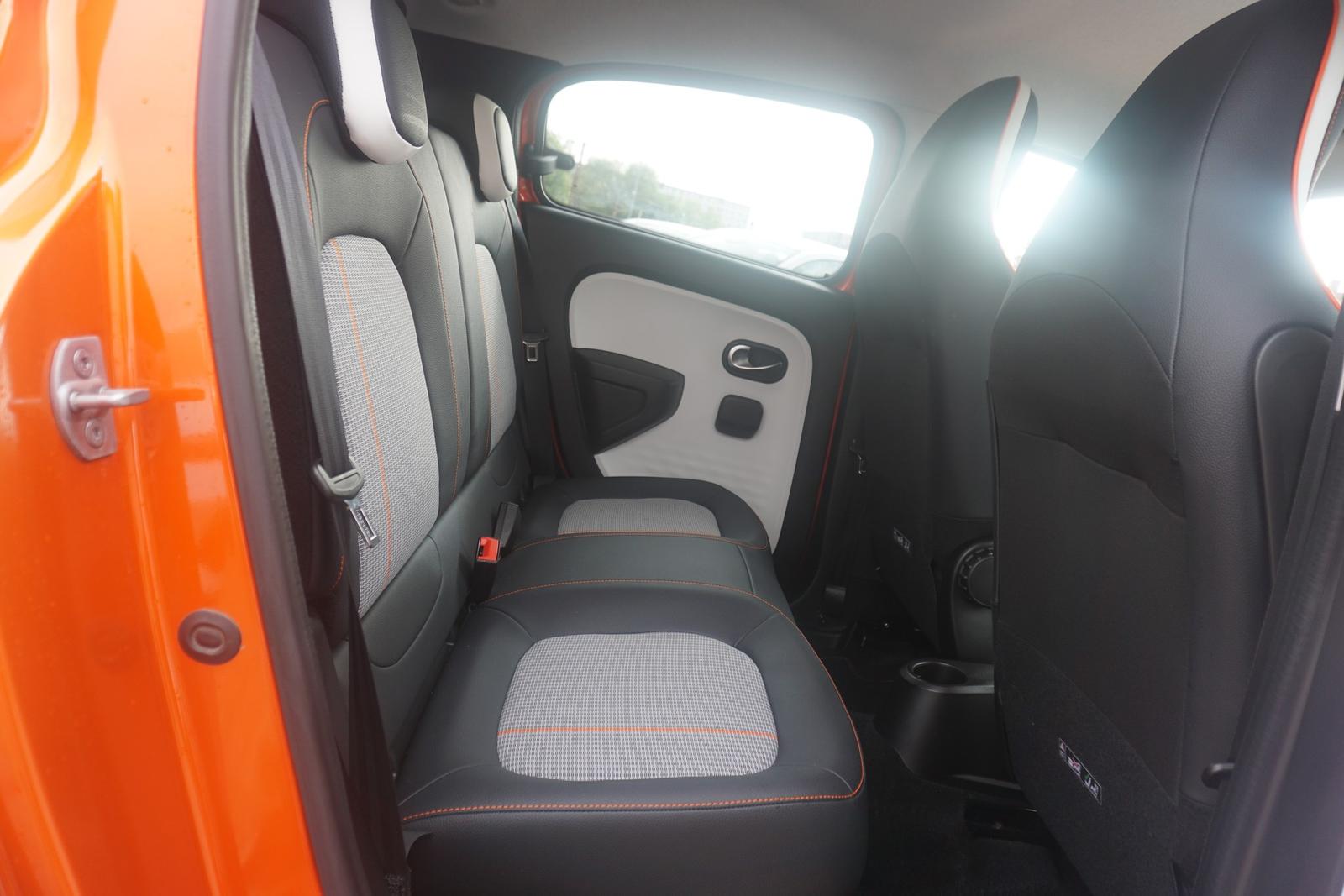 Renault Twingo SCe 65 Vibes Navi Sitzheizung Klimaaut.