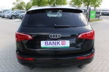 Audi Q5 3.0 TDI  QUATTRO mit XENONMMIISOFIX uvm.