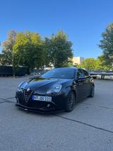 Alfa Romeo Giulietta QV 1.8 16V  - Alfa Romeo Giulietta: Qv