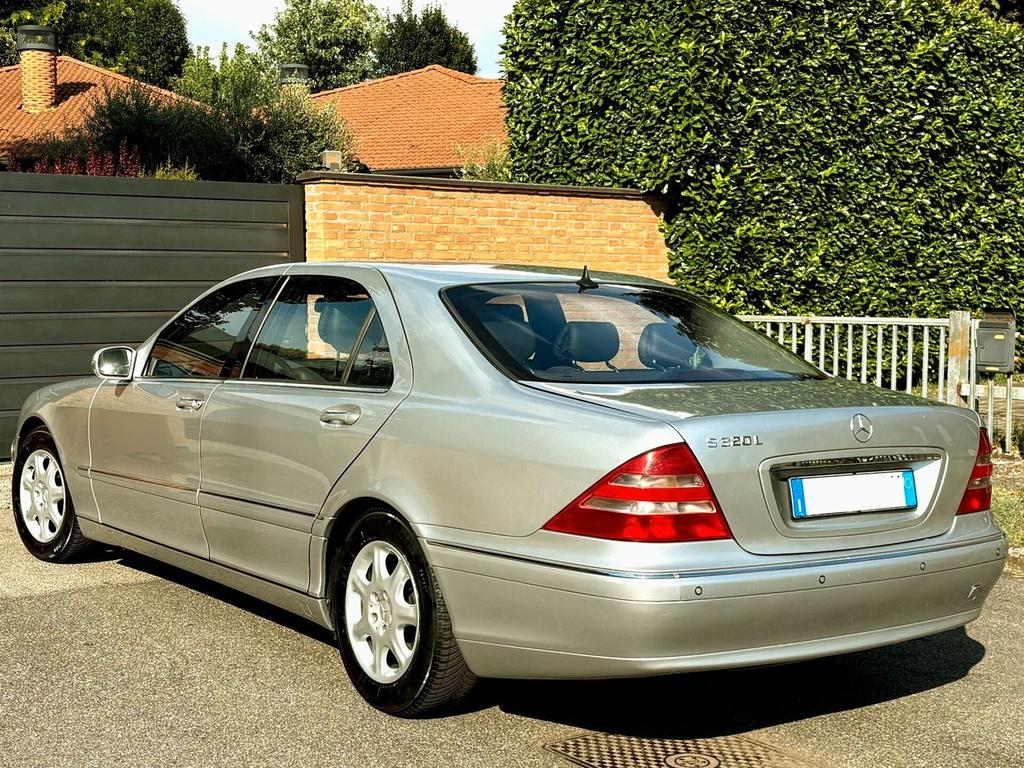 Mercedes-Benz S 320