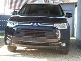 Mitsubishi Outlander - Mitsubishi Outlander: mit