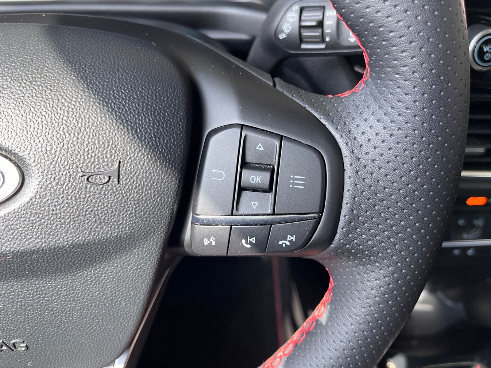 Fahrzeugabbildung Ford Fiesta ST-Line KLIMA NAVI ALU
