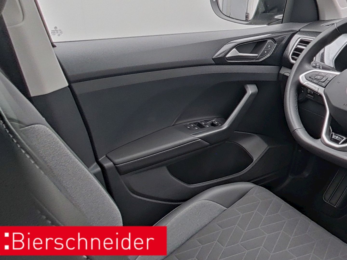 Volkswagen T-Cross - Bild 14