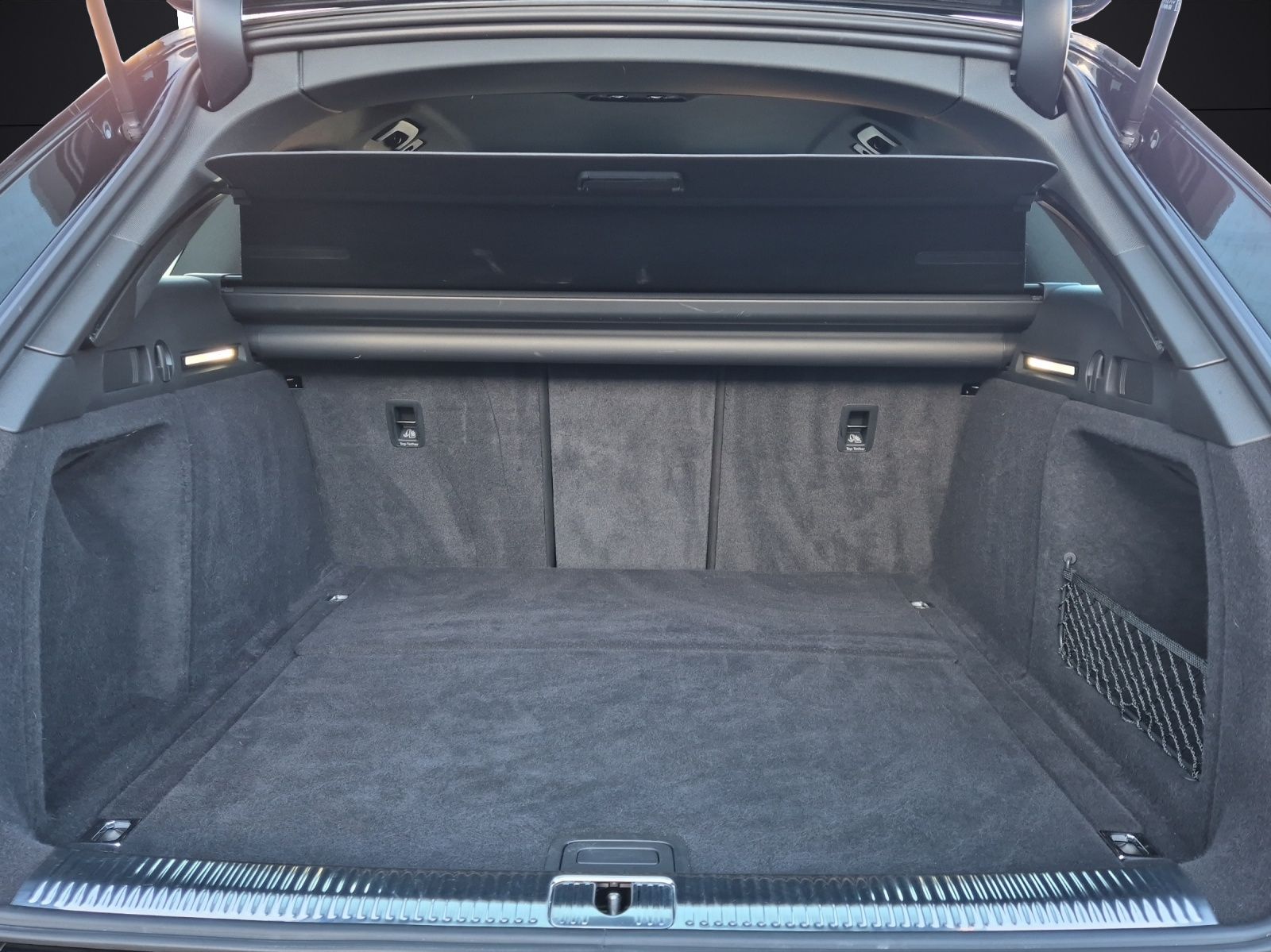 Fahrzeugabbildung Audi A4 Avant 35 TFSI S-line S-tronic LED Navi ACC RF