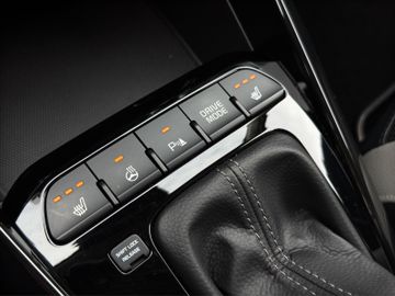 Kia Stonic 1.0T DCT7 120 Mild-Hybrid Spirit Navi LED