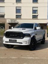 Dodge RAM 5.7 HEMI 4x4*LARAMIE SPORT*CREW CAB*AHK*LUFT - Dodge RAM Hemi Gebrauchtwagen