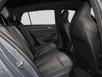 Volkswagen Golf VIII R-Line 1.5 eTSI DSG 2 J. Garantie