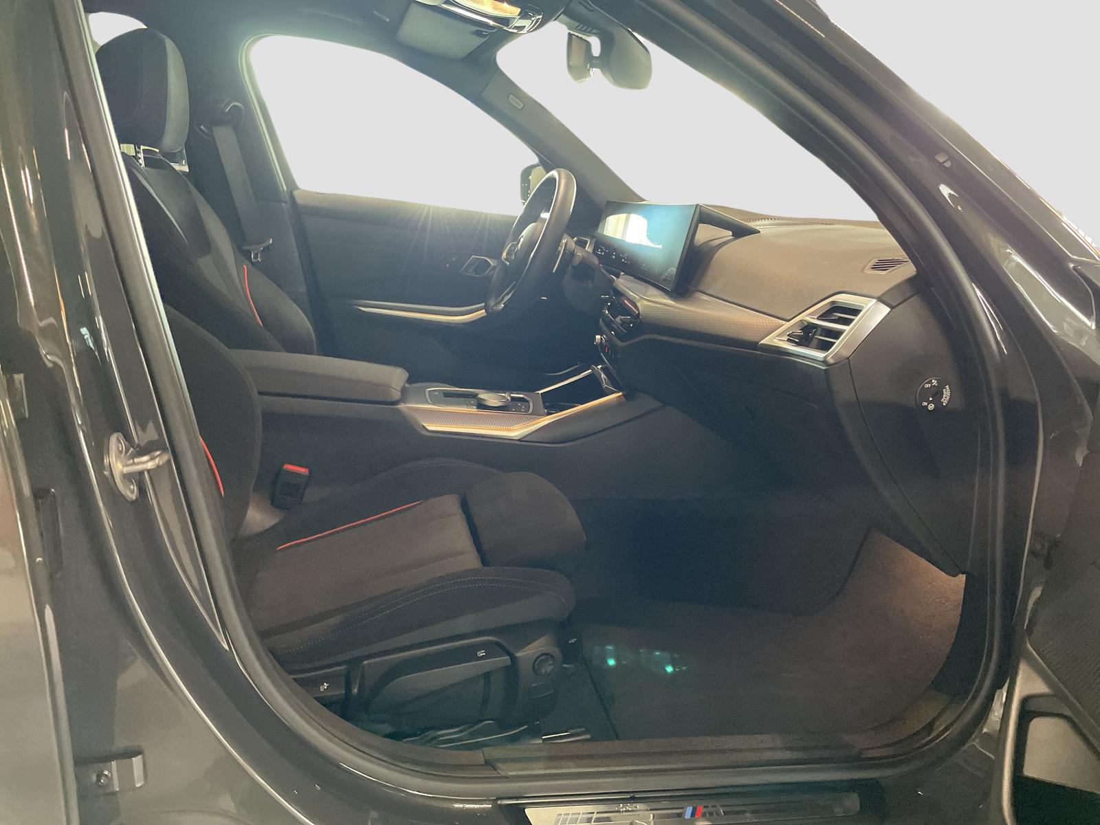 BMW 320d xDrive Limousine M Sport AHK Kamera HiFi