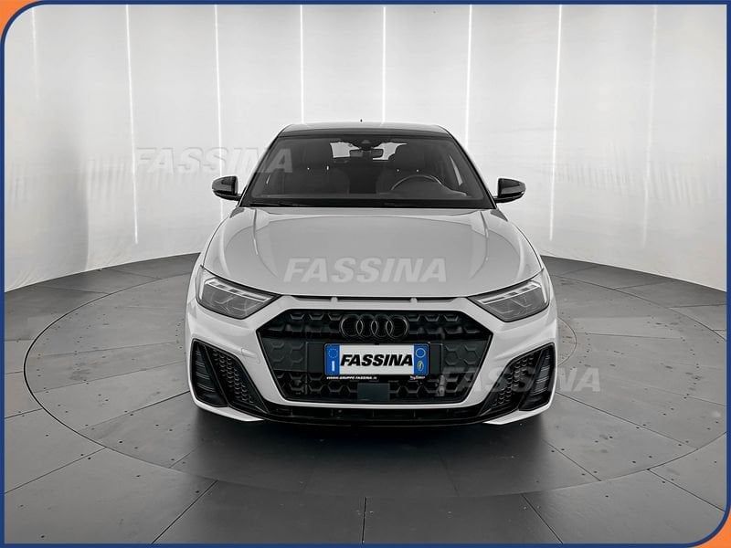 Audi A1 Sportback 35 TFSI S tronic Identity Blac imagem 2