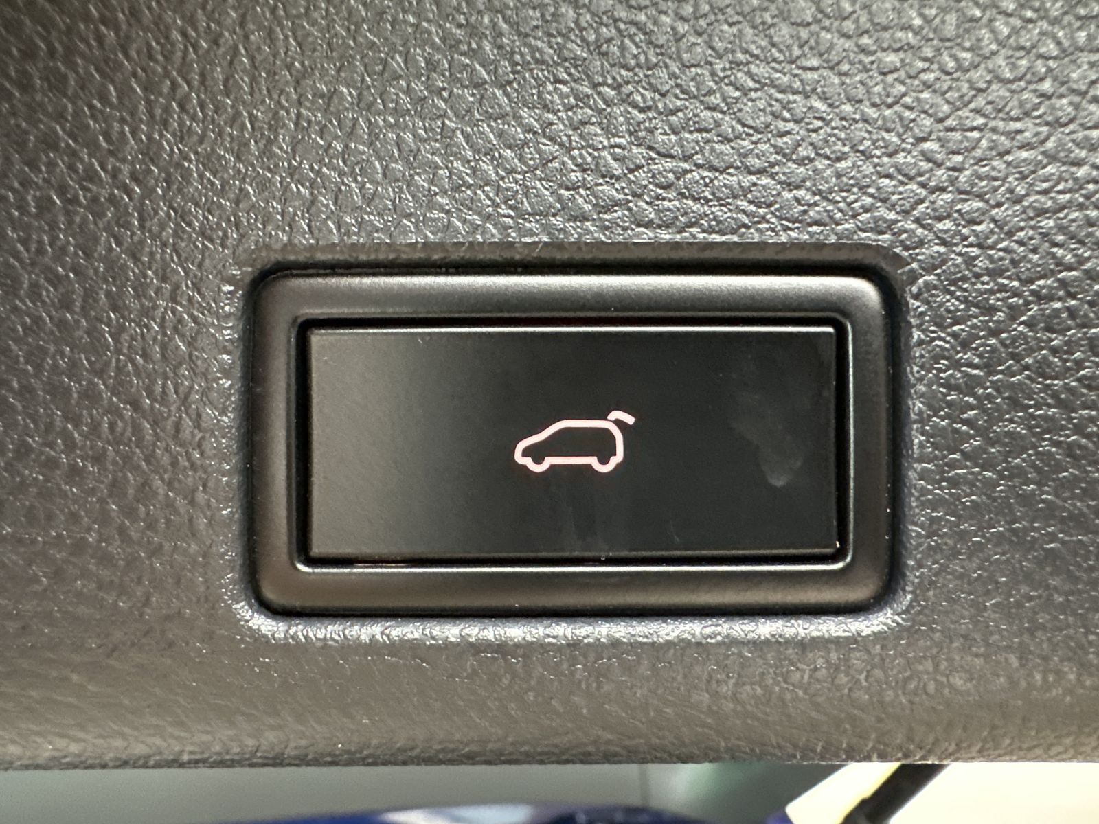 Fahrzeugabbildung SEAT Alhambra 2.0 TDI DSG 4D FR-LINE NAV+XEN+ACC+18ZO