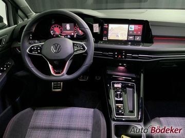 Volkswagen Golf VIII 2.0 TSI DSG GTI Black-Style Bluetooth
