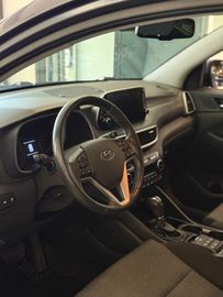 Hyundai TUCSON - 10