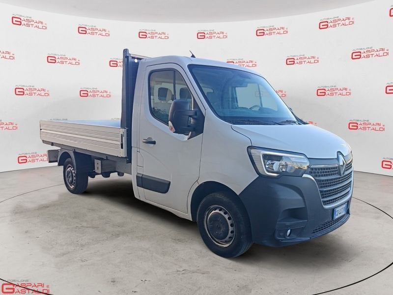Renault Master Master T35 2.3 dCi 135 PL Cabinat imagem 2