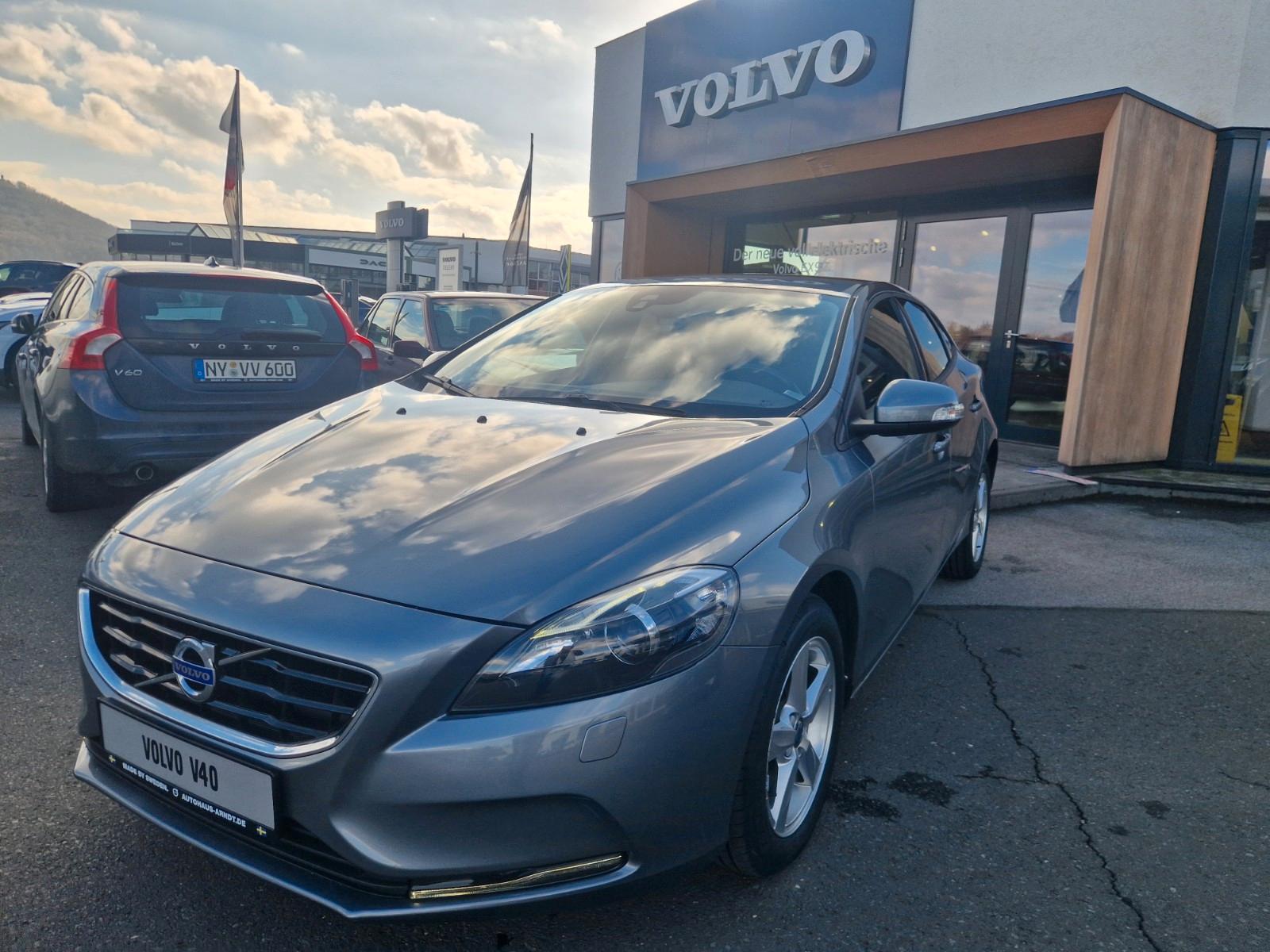 Volvo V40 Linje You