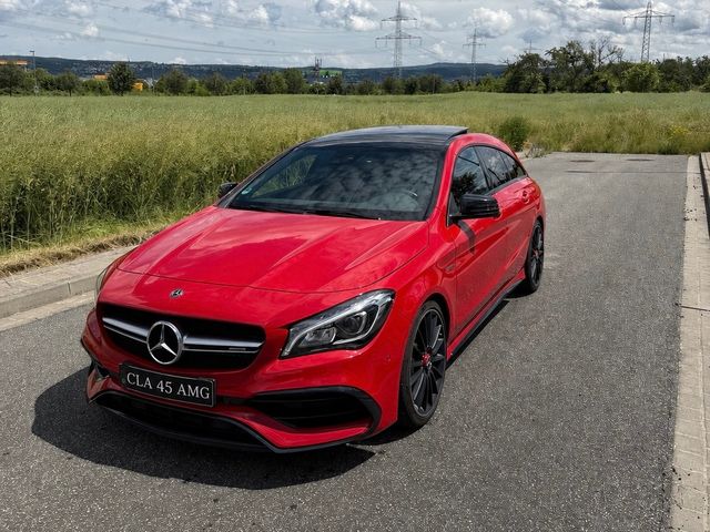 MERCEDES-BENZ CLA 45 AMG Shooting Brake Mercedes-AMG CLA 4...