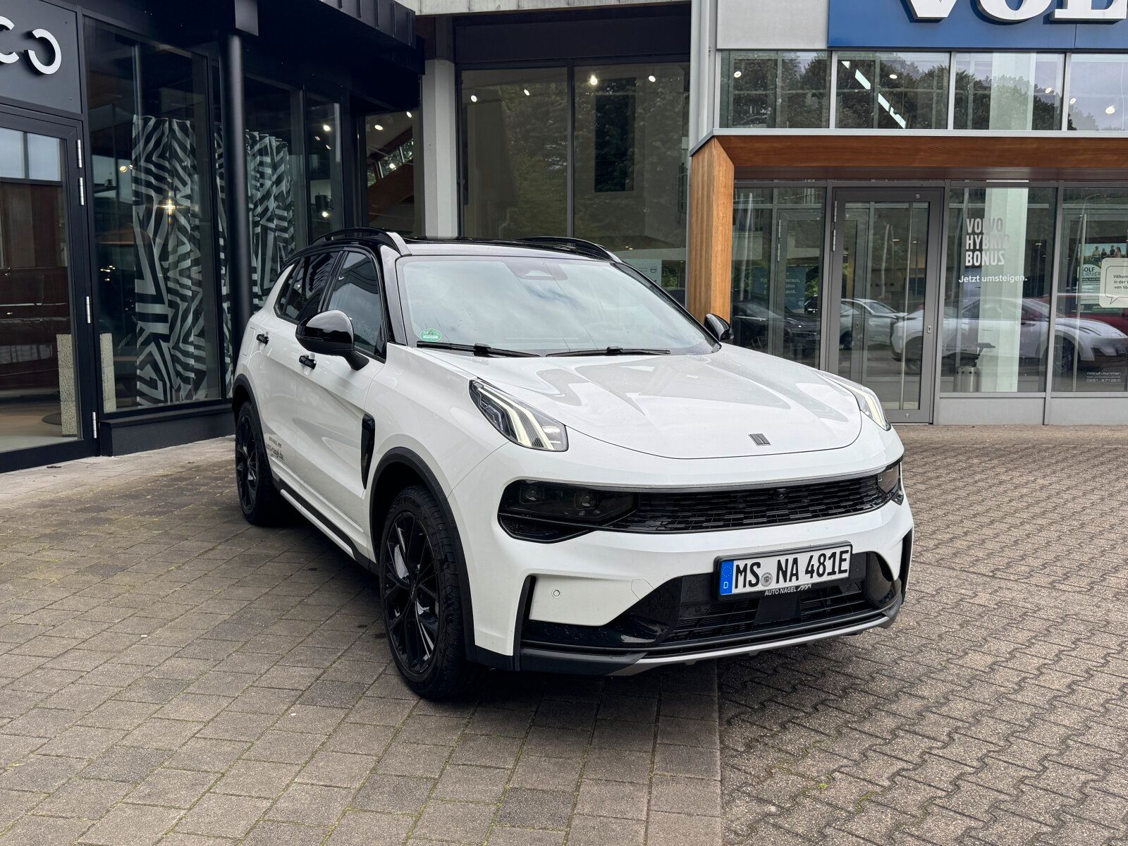 Lynk & Co 01