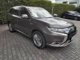Mitsubishi Plug-in Hybrid Outlander TOP + Garantie bis 1/29 - gebrauchte Mitsubishi Plug-in Hybrid Outlander aus dem Jahr 2021