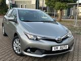 Toyota Auris Comfort 1,2-l-Turbo Garantie Benzin - Toyota Auris Comfort mit Benzin-Antrieb