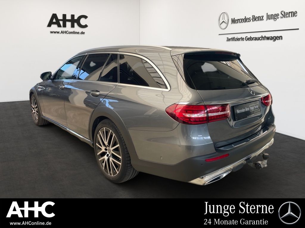 Fahrzeugabbildung Mercedes-Benz E 220 dT 4M All-Terrain Avantg. AHK Airmatic 360