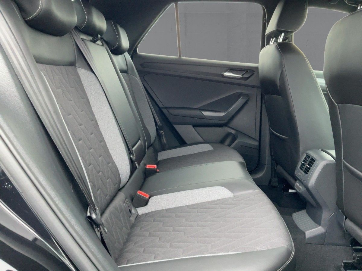 Volkswagen T-Roc - Bild 12