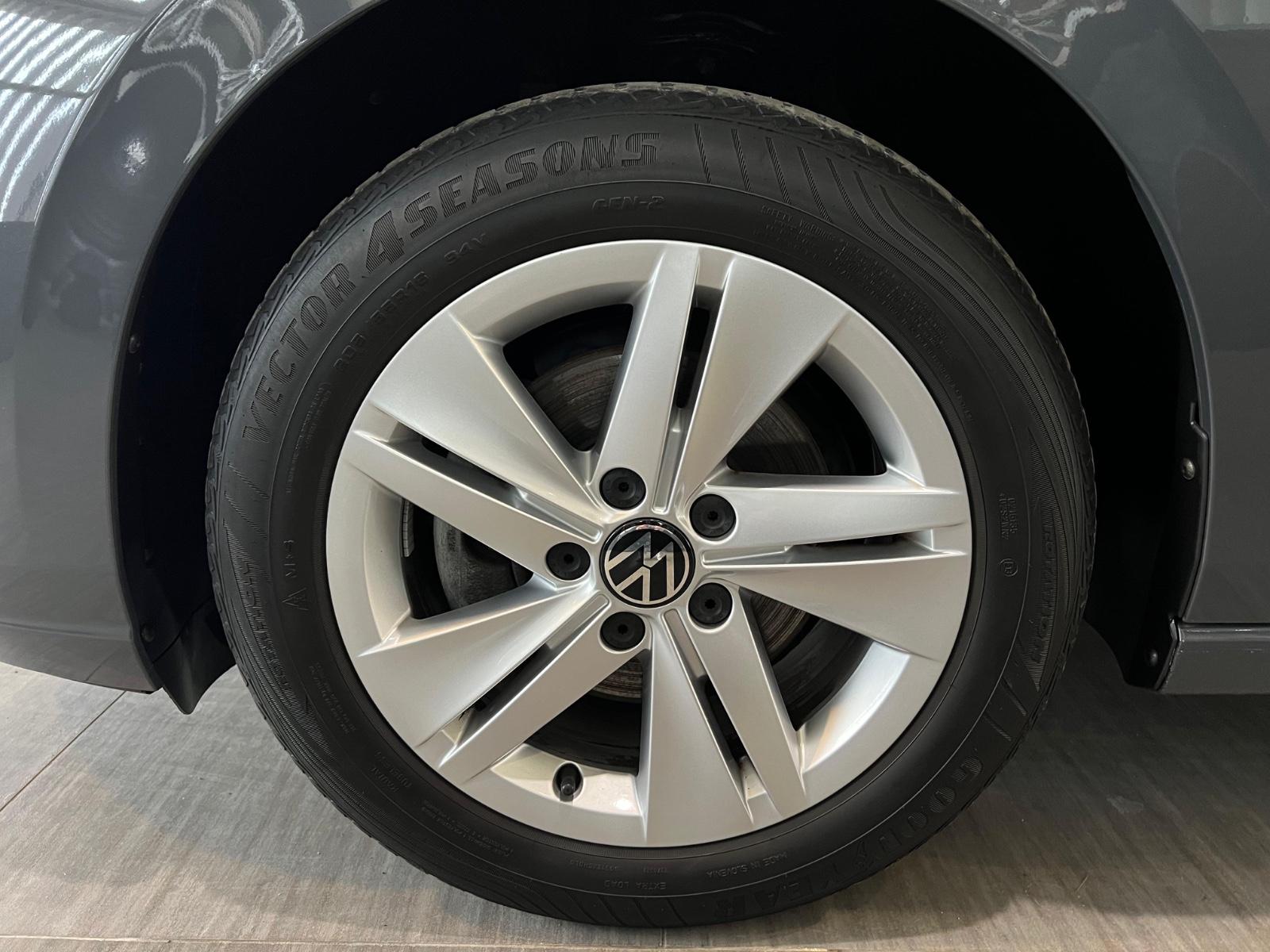 Volkswagen GOLF VIII LIM.2.0TDI*NAV*LED*DIGI*ACC*STHZ*DAB*1