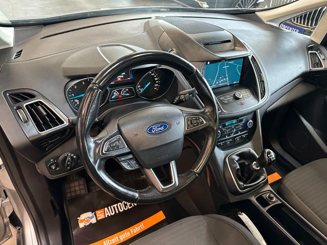 Ford Grand C-MAX Titanium *Pano*Navi*7Sitzer*