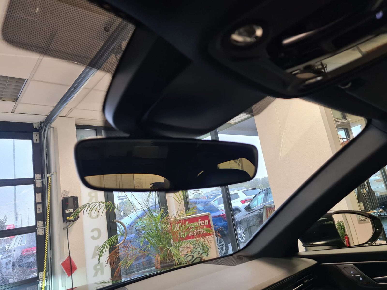 Fahrzeugabbildung Audi A6 Avant 50 TDI quattro sport /LEDER/MATRIX-LED