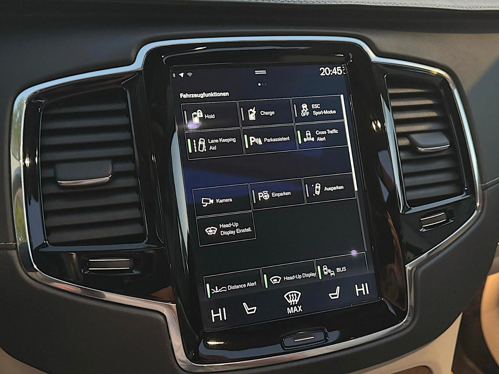 Fahrzeugabbildung Volvo XC90 Inscription T8 Plug-In Hybrid AWD *Pano*LED
