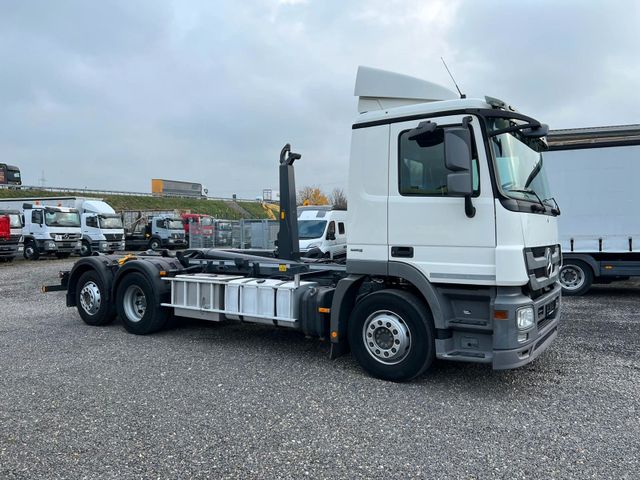 Mercedes-Benz 2541 6X2 Meiller  Funk  Zustand wie 200 tkm