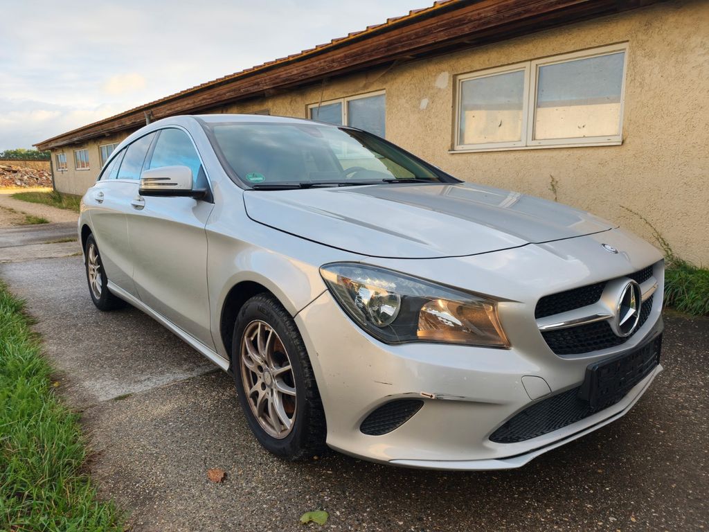 Image of Mercedes-Benz CLA 200 Shooting Brake