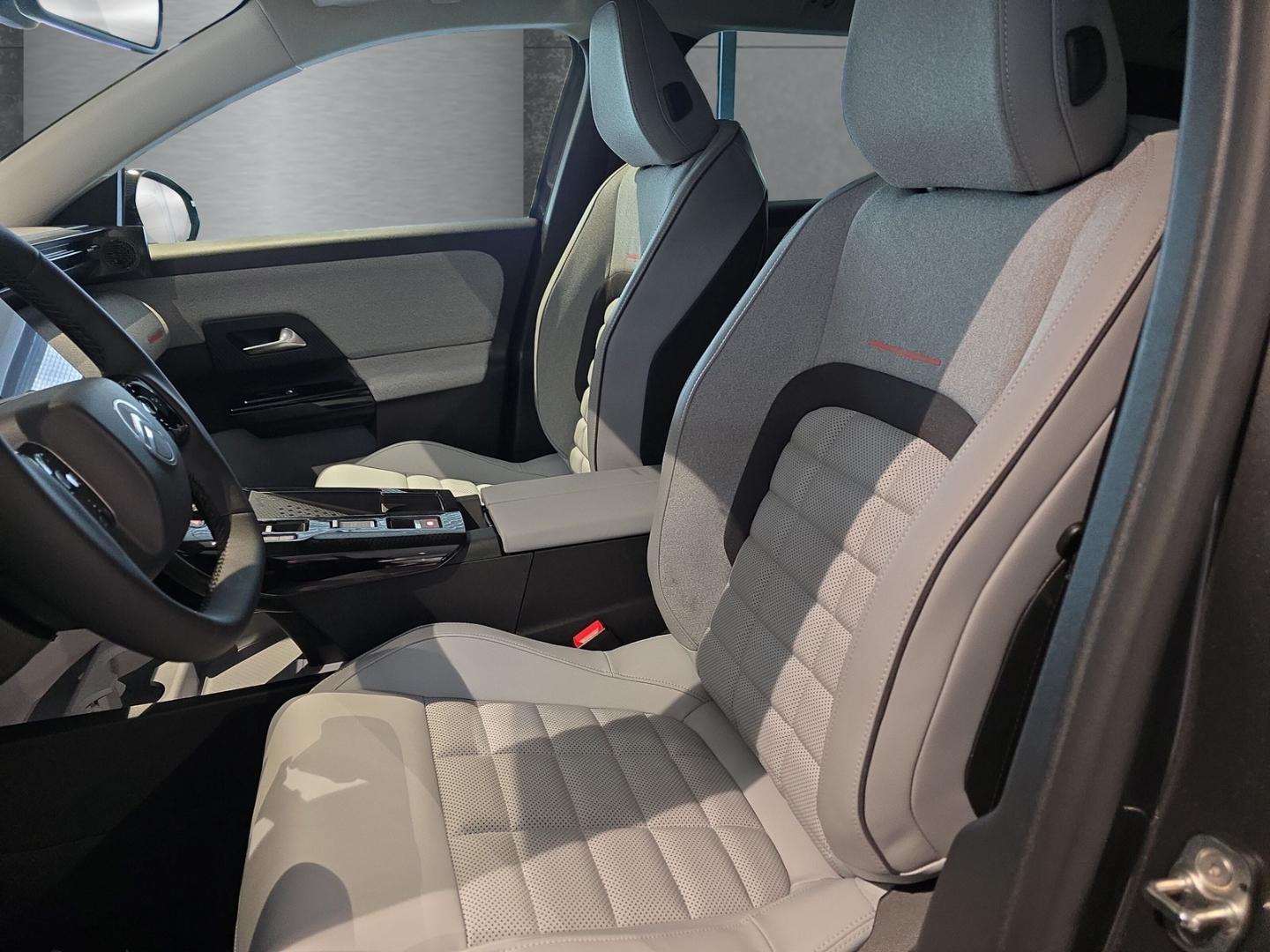 Citroën C5 Aircross MAX Hybrid 107kW AT Winter-Paket Gri