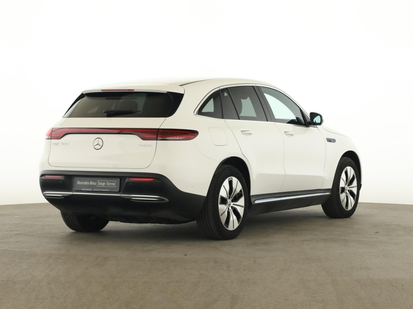 Mercedes-Benz EQC 400 4M AHK+DISTR+MULTIBEAM+360°+KEYLESS+AMBI