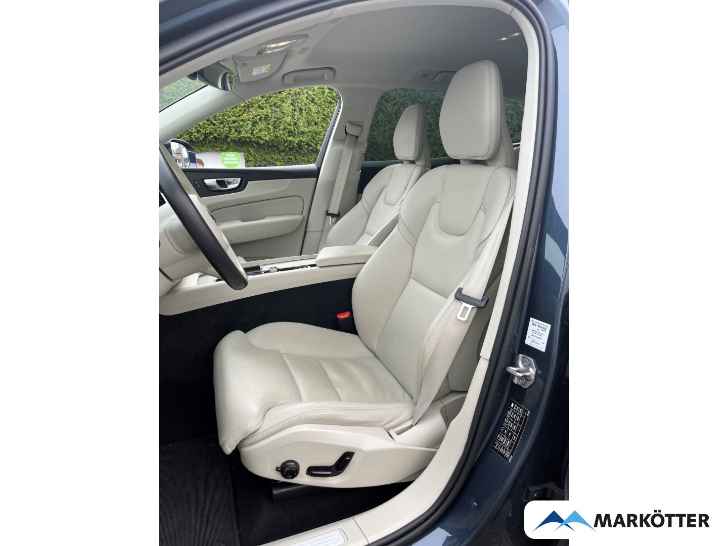 Volvo XC60 B4 Inscription ACC H&K LenkradH Kamera 19'' foto 10