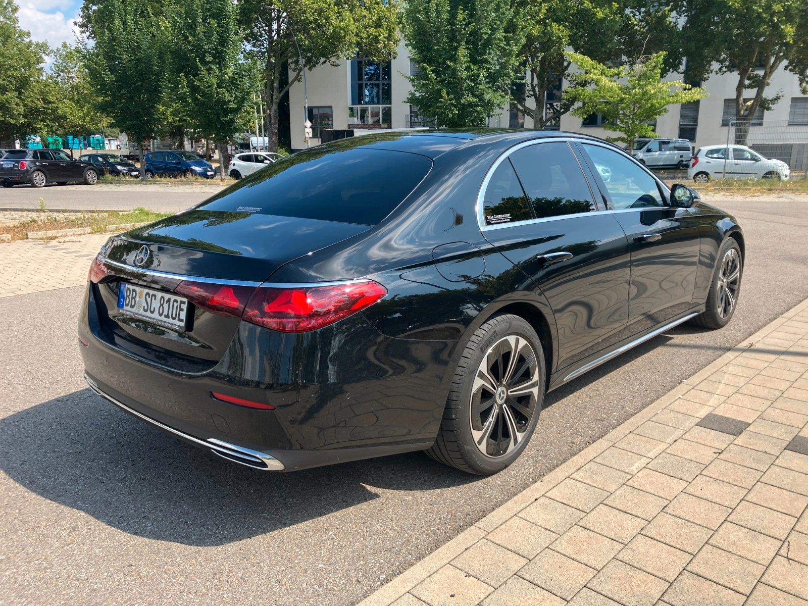 Mercedes-Benz E300e Exclusive Komfort P. Park P. Bur4D HeadUp foto 5