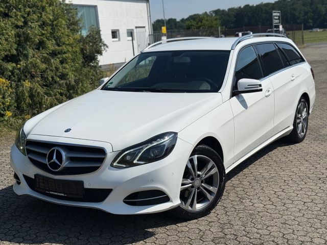 MERCEDES-BENZ E 220 T-BlueTec * 9G AUTOMATIK * NAVI * LED *