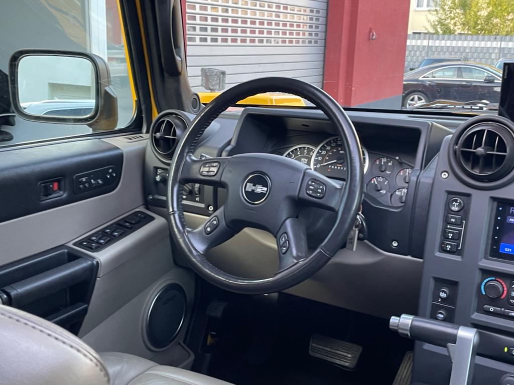 Hummer H2