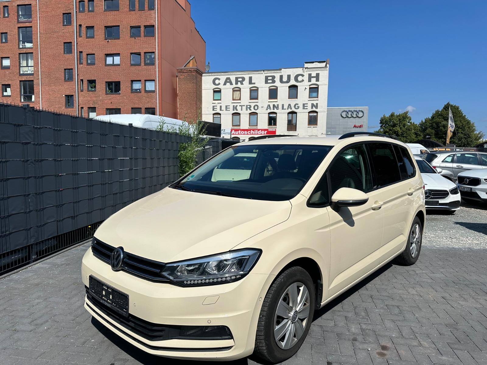 Volkswagen Touran DSG Automatic/7 Sitze/ Xenon/Navigations.