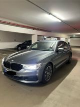 BMW G30 530i E Hybrid - BMW: Limousine, E30