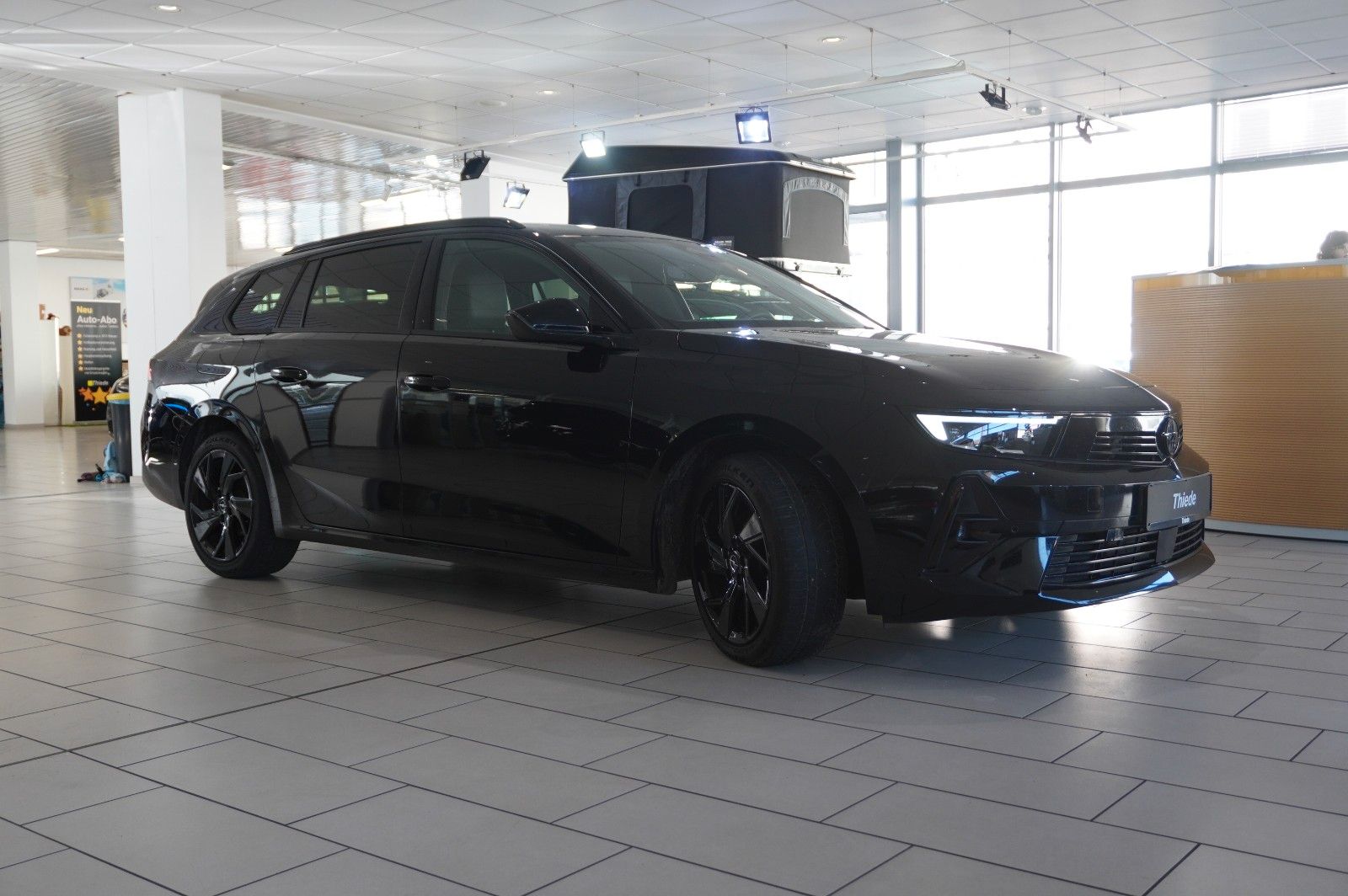 Fahrzeugabbildung Opel Astra L ST 1.2T GS SPORT NAVI/LED/360°/SPORT/DAB