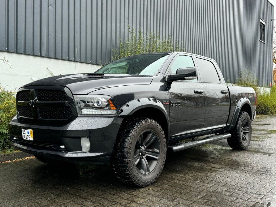 Fahrzeugabbildung Dodge RAM 5.7 4x4 CrewCab Leder MwSt. nur gewerblich!