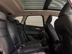 Fahrzeugabbildung BMW 218d AT Luxury Line -- Pano/Massage/Innovation